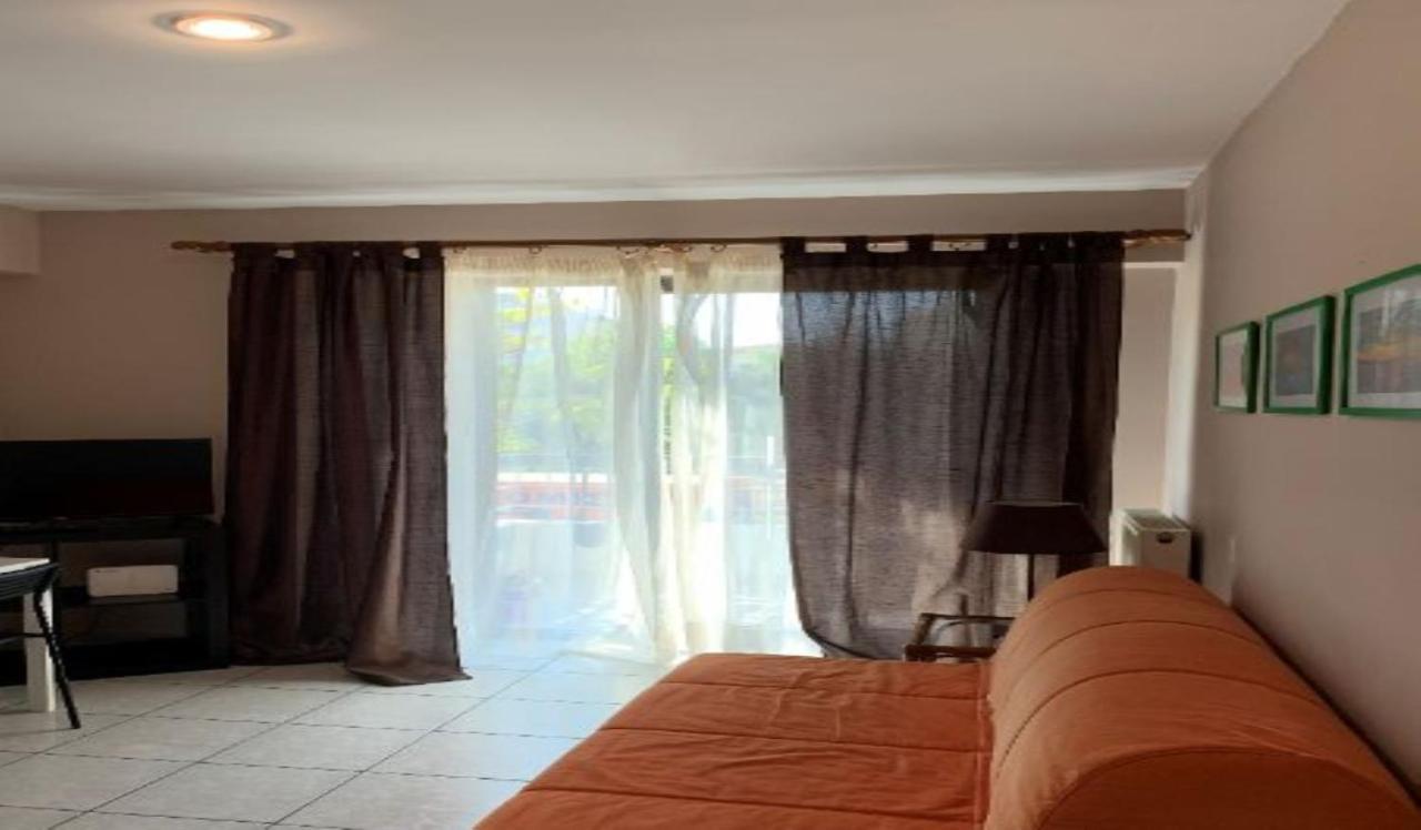 Apartment 1ου ορόφου στο χαλάνδρι 23 *